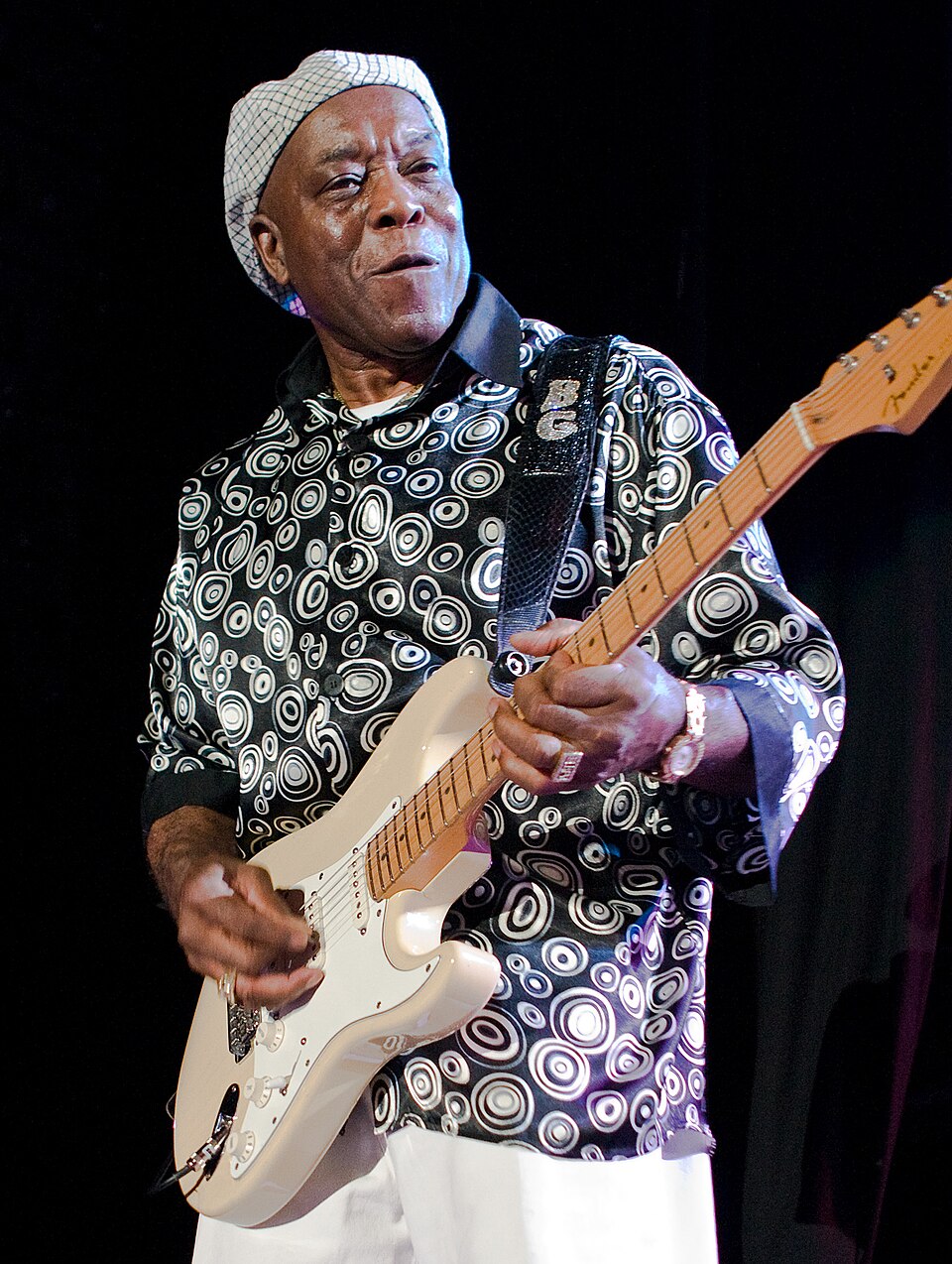 Buddy Guy performing live